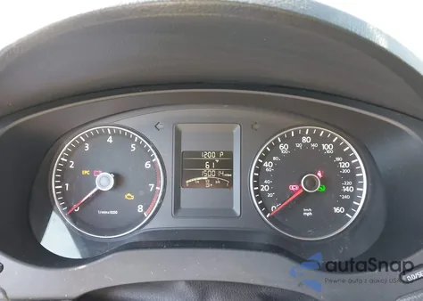 2013 Volkswagen Jetta 2.5L Se z USA, uszkodzony, nr VIN 3VWDP7AJ3DM381775